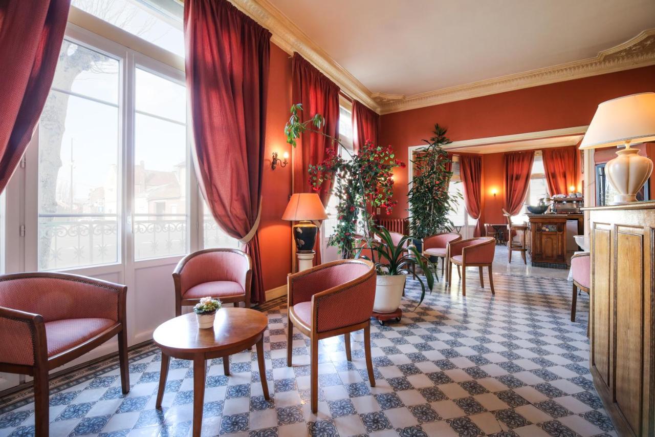 Montdidier Hotel Bagian luar foto